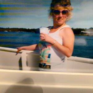 Meet your Posher, Bonnie